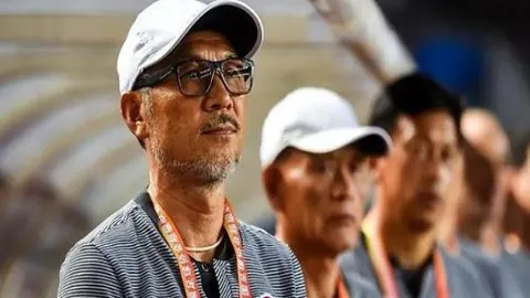 “意甲烽火燃，米兰豪取9胜7负再战巅峰！独家赛事解析，006意甲不容错过！”