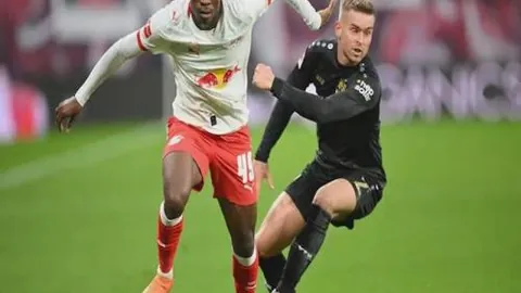 北大湖站单板滑雪世界杯：英国加拿大选手包揽障碍追逐金牌 2025-02-03