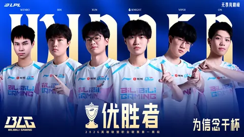 “杜兰特回忆激烈抢球瞬间：与华子拼尽全力，坚信重返赛场在望”